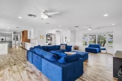 3815 S Lake Drive, Boynton Beach, FL 33435 - Photo 4