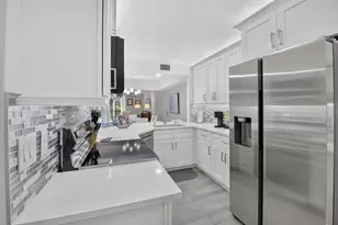 23249 Barwood Ln N, Boca Raton, FL 33428 - Photo 2