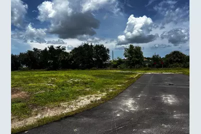 1011 NE 23rd Street, Cape Coral, FL 33909 - Photo 2