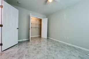 935 8th St, Miami Beach, FL 33139 - Photo 8