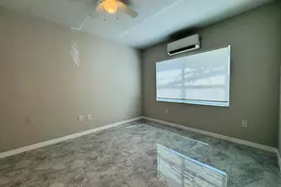 935 8th St, Miami Beach, FL 33139 - Photo 6