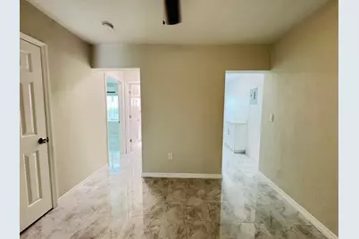 935 8th Street #2, Miami Beach, FL 33139 - Photo 16
