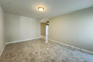 935 8th St, Miami Beach, FL 33139 - Photo 12