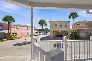 445 Nettles Blvd, Jensen Beach, FL 34957 - Photo 10