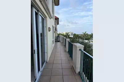 9 NE 20th Avenue #503, Deerfield Beach, FL 33441 - Photo 4
