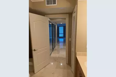 9 NE 20th Avenue #503, Deerfield Beach, FL 33441 - Photo 2