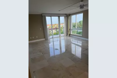 9 NE 20th Avenue #503, Deerfield Beach, FL 33441 - Photo 2