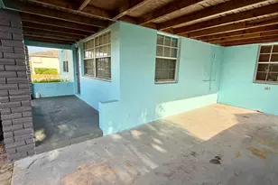 1061 W 4th St, Riviera Beach, FL 33404 - Photo 8