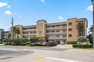 725 N Riverside Dr, Pompano Beach, FL 33062 - Photo 24