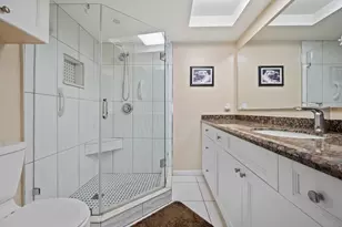 725 N Riverside Dr, Pompano Beach, FL 33062 - Photo 18