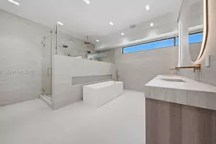 3318 NE 16th Pl, Fort Lauderdale, FL 33305 - Photo 30