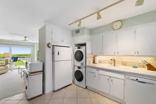 33 S Ocean Ave, Palm Beach Shores, FL 33404 - Photo 4