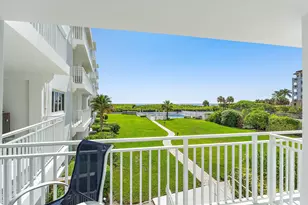 33 S Ocean Ave, Palm Beach Shores, FL 33404 - Photo 10