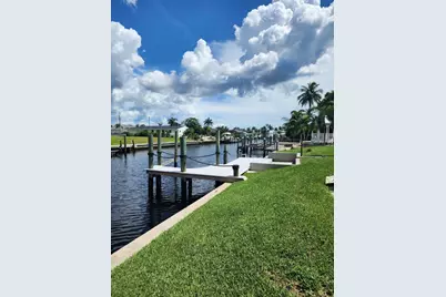 5325 Cocoa Court, Cape Coral, FL 33904 - Photo 2