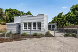 633 Franklin Rd, West Palm Beach, FL 33405 - Photo 4