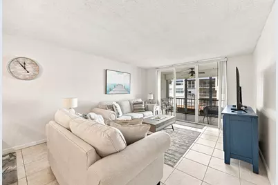 777 S Federal Highway #D204, Pompano Beach, FL 33062 - Photo 4