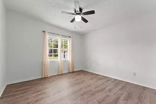 3920 Edwards Rd, Fort Pierce, FL 34981 - Photo 8