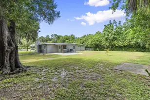 3920 Edwards Rd, Fort Pierce, FL 34981 - Photo 24