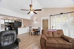 1673 SE Green Acres Cir, Port Saint Lucie, FL 34952 - Photo 6