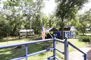 227 River View Dr, Old Town, FL 32680 - Photo 6