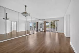 13700 SW 11th St, Pembroke Pines, FL 33027 - Photo 12
