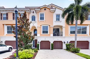 612 NE Francesca Ln, Boca Raton, FL 33487 - Photo 1