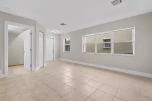 4250 NW 1st Pl, Deerfield Beach, FL 33442 - Photo 12