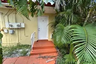 1930 Pierce St, Hollywood, FL 33020 - Photo 4