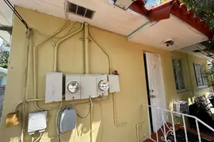 1930 Pierce St, Hollywood, FL 33020 - Photo 16
