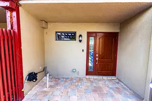 11060 S Lakeview Dr, Pembroke Pines, FL 33026 - Photo 44
