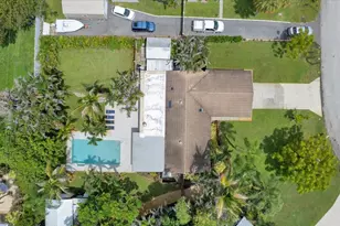 2488 NW South Manor Ave, Stuart, FL 34994 - Photo 4