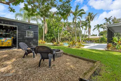 2488 NW South Manor Avenue, Stuart, FL 34994 - Photo 46