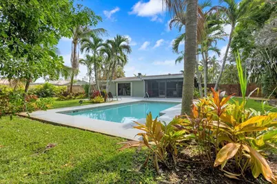 2488 NW South Manor Avenue, Stuart, FL 34994 - Photo 2