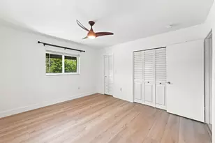3203 McDonald St, Miami, FL 33133 - Photo 8