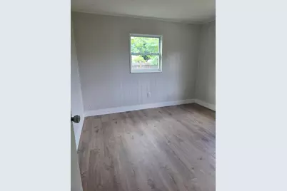215 S Florida Avenue, Avon Park, FL 33825 - Photo 6