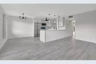 2053 Wolverton C, Boca Raton, FL 33434 - Photo 2
