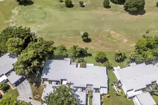 9428 NW 65th St, Tamarac, FL 33321 - Photo 18