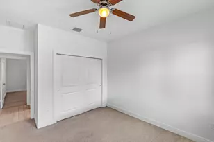 275 SW Elderberry Dr, Port Saint Lucie, FL 34953 - Photo 12