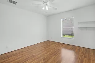 2585 SE Lakewood St, Port Saint Lucie, FL 34952 - Photo 14