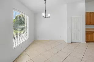 2585 SE Lakewood St, Port Saint Lucie, FL 34952 - Photo 6