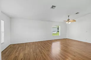 2585 SE Lakewood St, Port Saint Lucie, FL 34952 - Photo 16