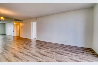 600 Three Islands Boulevard #801, Hallandale Beach, FL 33009 - Photo 6