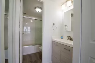 600 Three Islands Boulevard, Hallandale Beach, FL 33009 - Photo 16