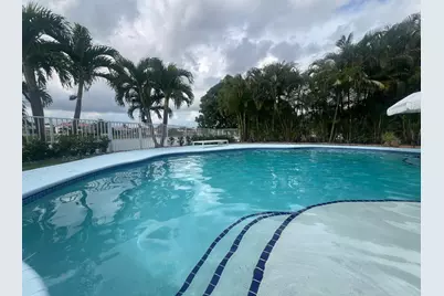 11910 Osprey Point Circle, Wellington, FL 33449 - Photo 2