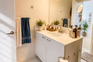 133 NE 2nd Ave, Miami, FL 33132 - Photo 8