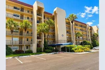 3661 Via Poinciana #513, Lake Worth, FL 33467 - Photo 16