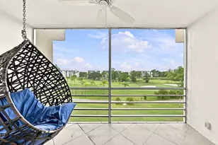 3661 Via Poinciana, Lake Worth, FL 33467 - Photo 6