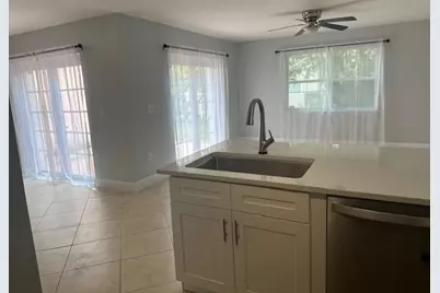 4151 Eastridge Circle, Deerfield Beach, FL 33064 - Photo 16