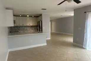 4151 Eastridge Cir, Deerfield Beach, FL 33064 - Photo 2