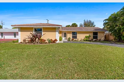 3697 Holly Drive, Palm Beach Gardens, FL 33410 - Photo 2